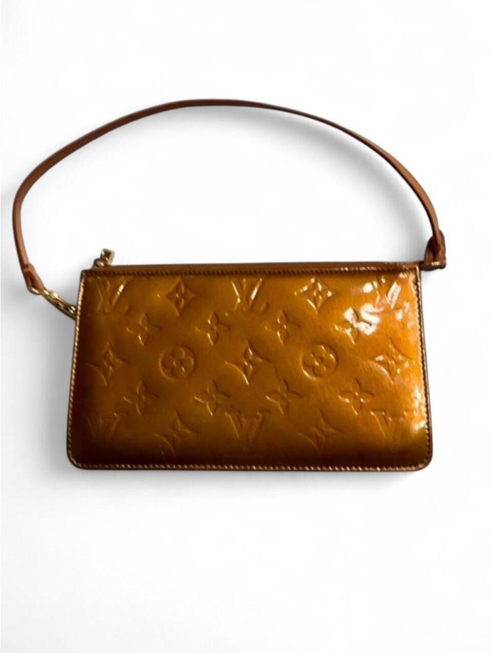 Louis Vuitton Vernis Monogram Patent Leather Pochette Bag